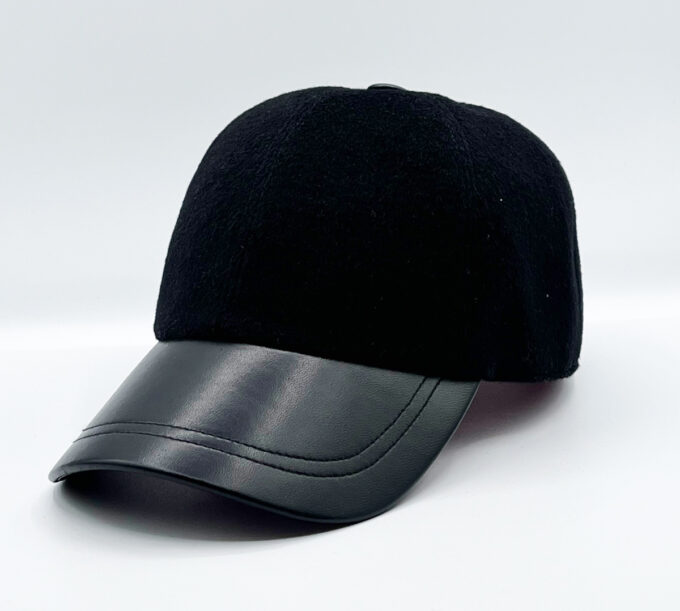IMG_4307 Casquette Headoniste bi matière Cuir et velours de laine et cachemire fabriquée en France