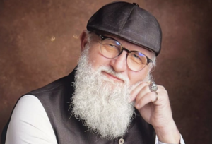 Comment la tendance chic et discrète des casquettes Old Money s’impose