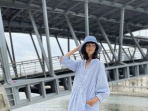 Casquette ou Bob: quel sera la chapeau star de l’été ?