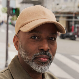 Casquette homme élégante : le guide du style Made in France