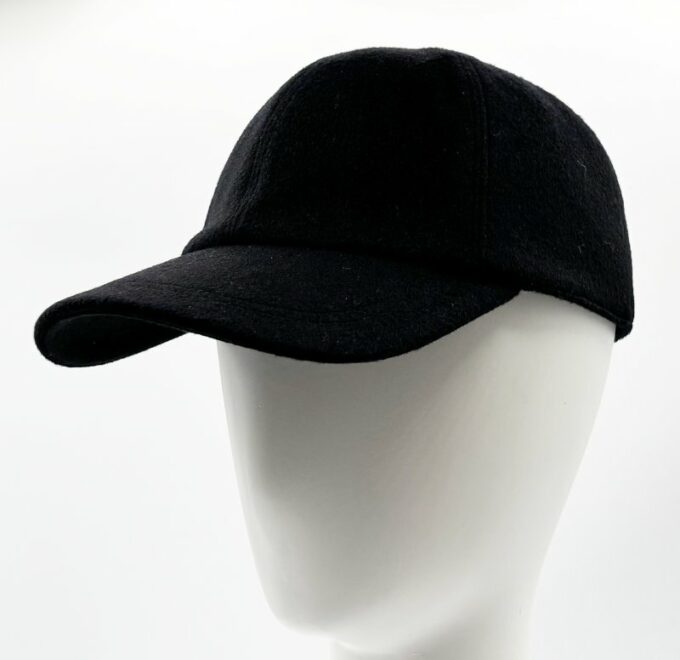 casquette baseball en laine et cachemire noir fabriquée en france