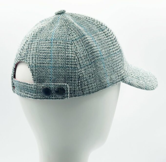 Casquette baseball en laine vierge design prince de galle fabriquée en france